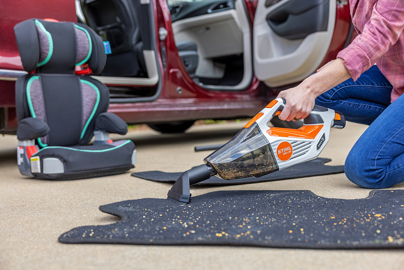 Alternate Image of STIHL SEA 20 Handheld Vacuum Battery Powered Vacuum