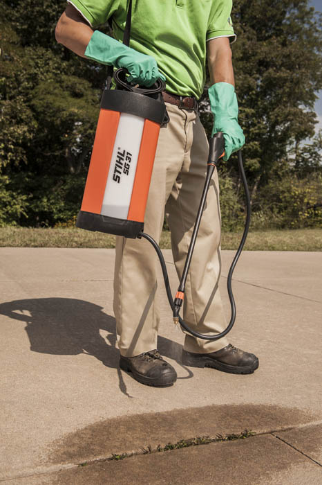 Alternate Image of STIHL SG 31 Handheld Sprayer